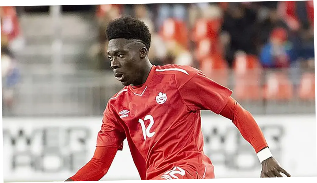 Alphonso Davies: Bintang Muda Bayern Munich yang Menghidupkan Harapan di Lapangan