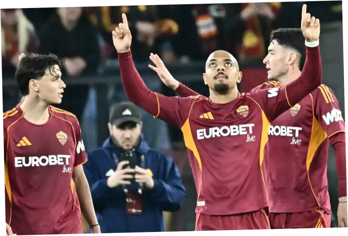 Donyell Malen Mencetak Hattrick, AS Roma Mengalahkan Pisa 3-0