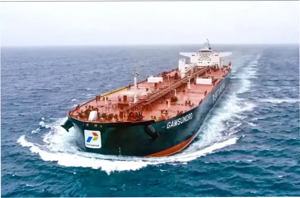 Kapal Tanker RI Tertahan di Selat Hormuz: Tantangan dan Solusi