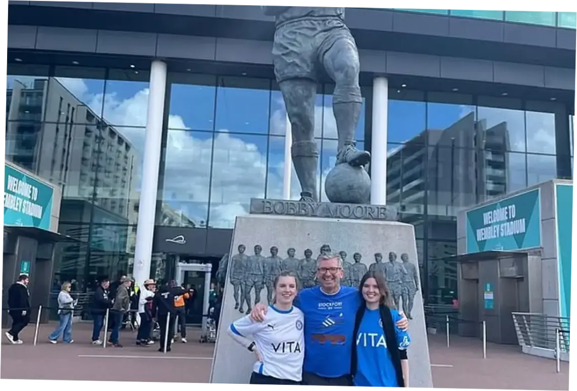 Luton Town Raih Gelar EFL Trophy Kedua Setelah Mengalahkan Stockport County 3-1