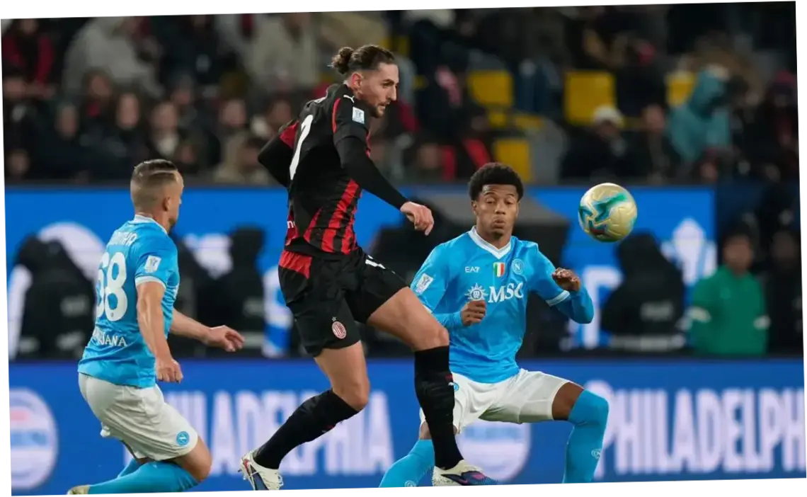 Napoli vs AC Milan: Pertarungan Sengit di Papan Atas Serie A