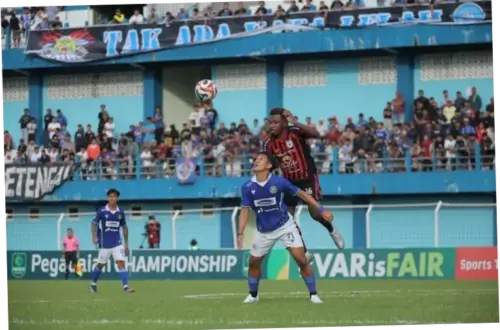 Pertandingan Sepak Bola: Persiku Kudus vs Deltras Sidoarjo dan Berita Sepak Bola Terkini