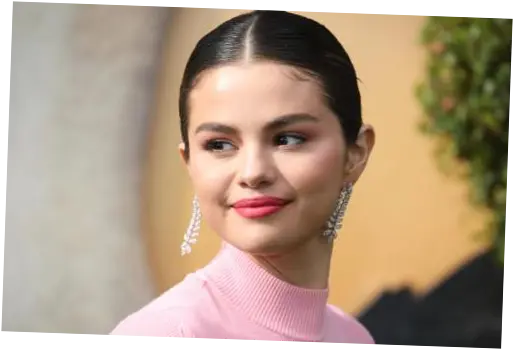 Selena Gomez: Perjalanan Hidup dan Karir yang Penuh Tantangan