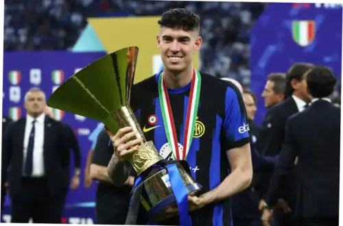 Alessandro Bastoni: Bintang Muda Italia yang Dinanti-nantikan di Barcelona