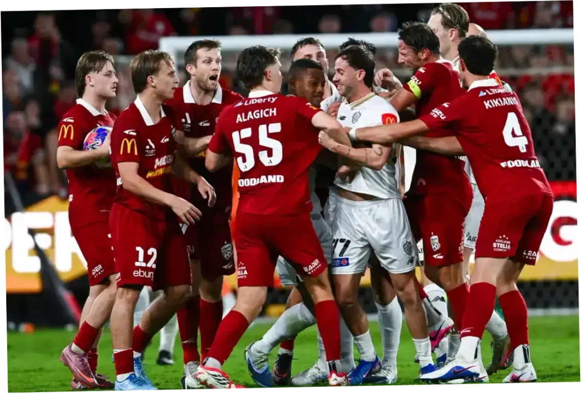 Auckland FC Tundukkan Adelaide United 3-0 di Semifinal Liga Australia