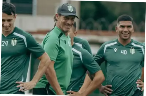 Banfield Menang Atas San Martín de Tucumán di Copa Argentina: Analisis Pertandingan dan Dampaknya