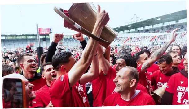 FC Thun Raih Gelar Juara Liga Super Swiss Pertama Kali