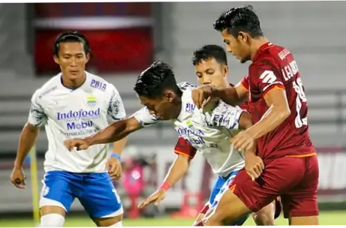 FC Utrecht, Borneo FC, dan Persaingan Sengit di Dunia Sepak Bola