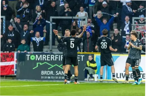 Liga Super Denmark: FC Copenhagen dan Randers FC Berebut Posisi Teratas