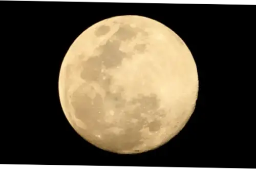 Mengenal Fenomena Flower Moon: Waktu Terbaik dan Tips Melihatnya