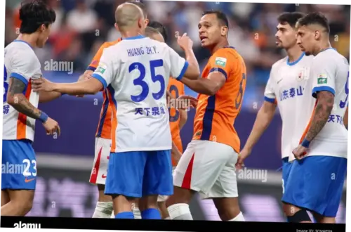 Qingdao Hainiu Terpuruk di Liga Super Tiongkok, Apa yang Terjadi?