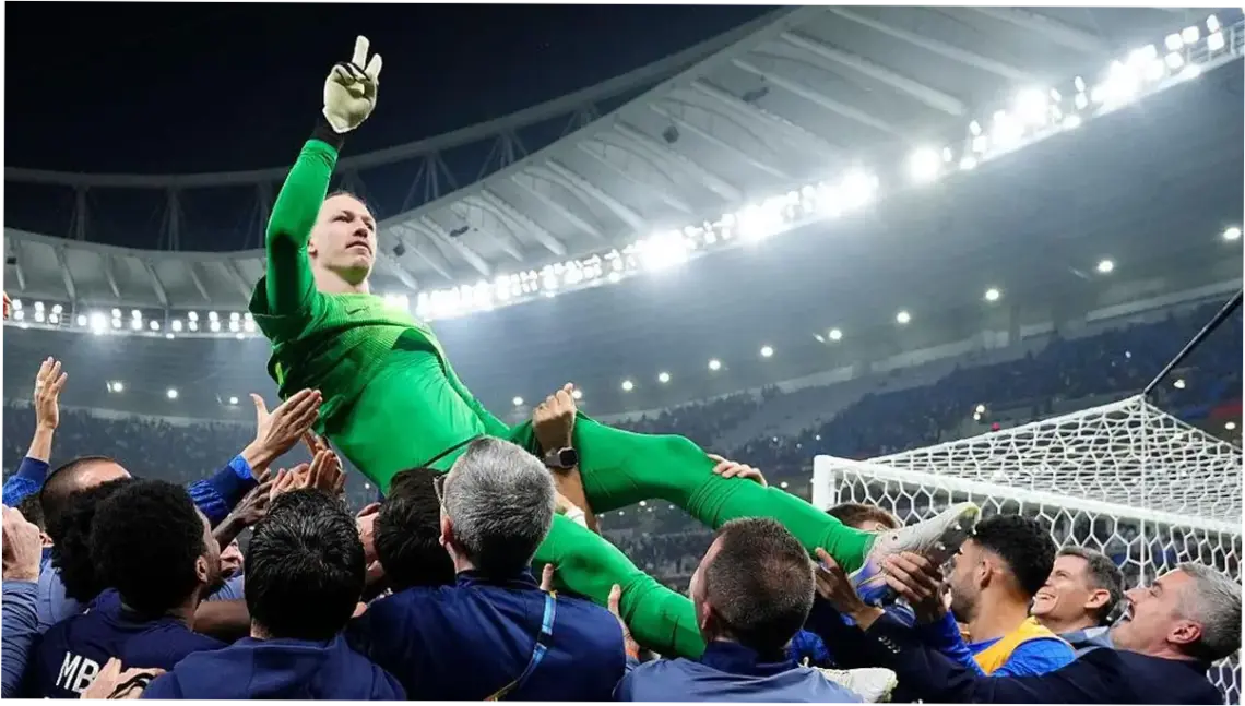 Safonov dan Kemenangan PSG di Final Liga Champions: Analisis dan Reaksi