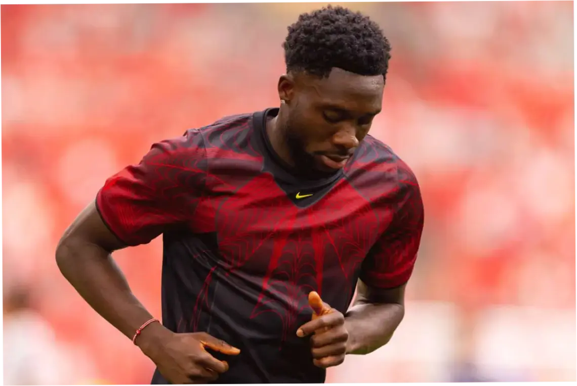 Alphonso Davies: Bintang yang Bersinar di Tim Nasional Kanada