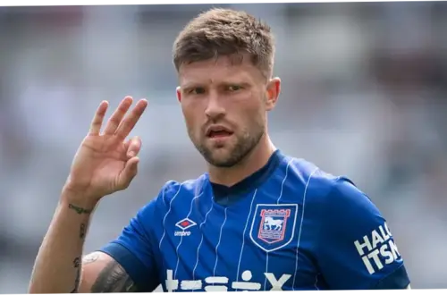 Cameron Burgess, Pemain Bek Australia yang Siap Menghadapi Timnas Indonesia