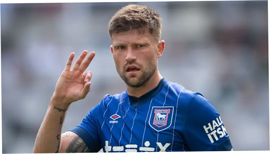 Cameron Burgess, Pemain Bek Australia yang Siap Menghadapi Timnas Indonesia