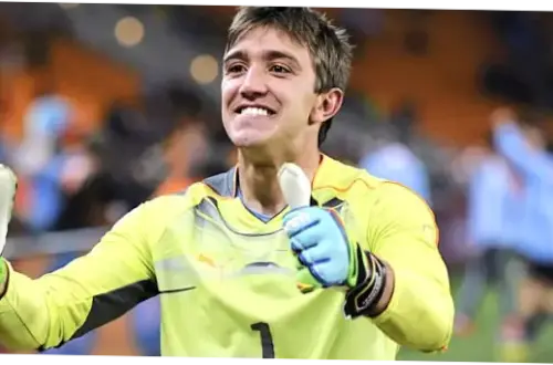 Fernando Muslera: Kiper Legendaris yang Terus Membuat Sejarah