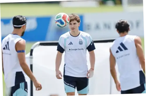 Julián Álvarez: Proses Transfer yang Tidak Biasa dan Masa Depannya di Dunia Sepak Bola
