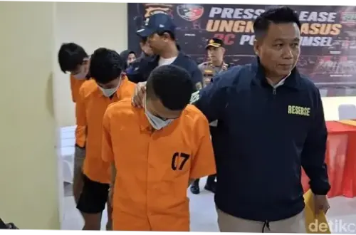 Kabar Terkini: Penusukan Sopir Truk, IHSG Anjlok, dan Modal Asing Kabur