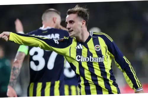 Kerem Aktürkoğlu: Bintang Muda Fenerbahçe yang Mengharumkan Nama Turki di Kancah Sepak Bola Internasional