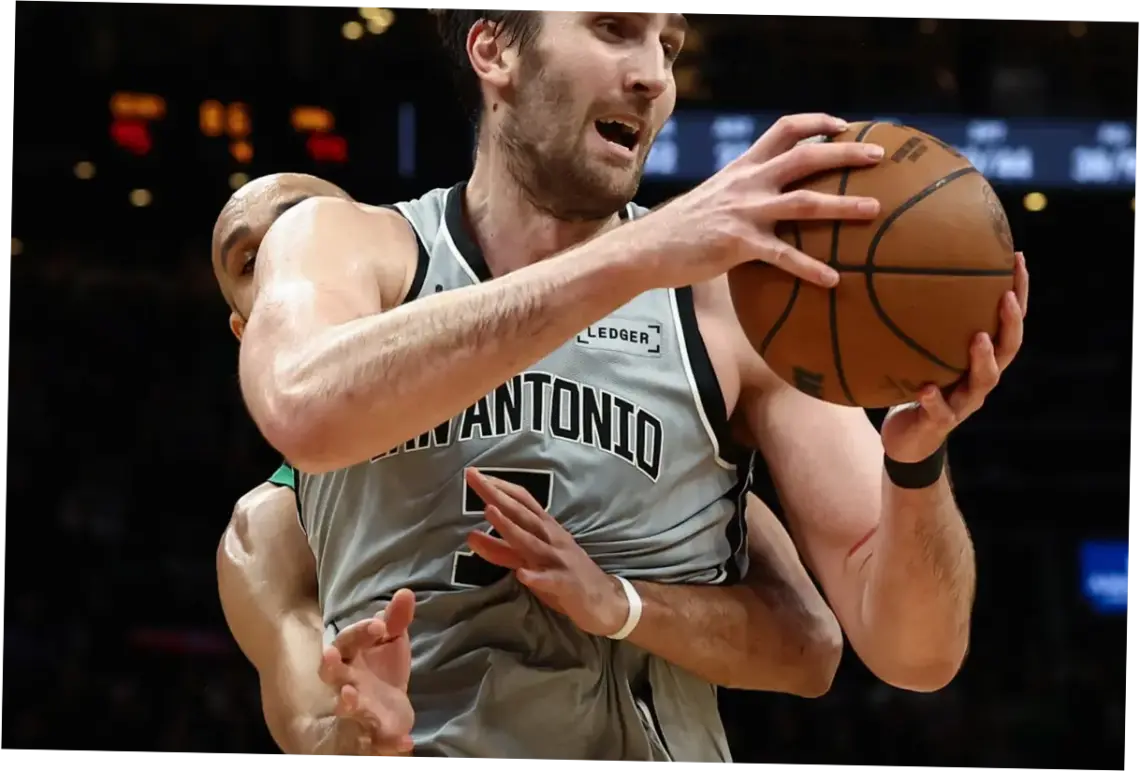 Luke Kornet: Pemain Penting di Balik Kesuksesan San Antonio Spurs