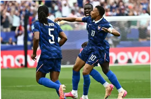 Pertandingan Sepak Bola Internasional: Tim Nasional Ceko dan Meksiko Berebut Posisi di Piala Dunia 2026