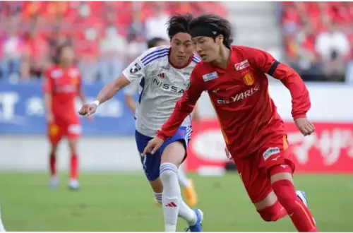 Pertarungan Sengit di J1 League: Kashima Antlers vs Vissel Kobe