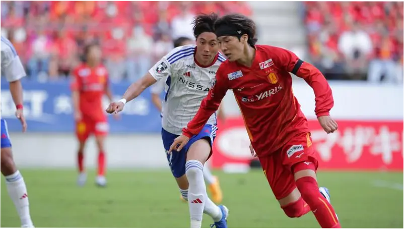 Pertarungan Sengit di J1 League: Kashima Antlers vs Vissel Kobe