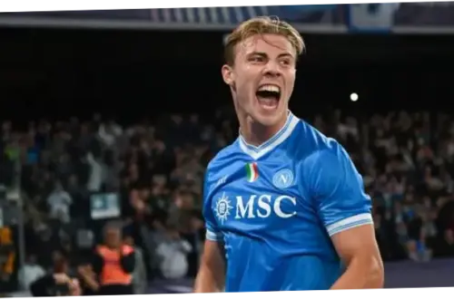 Rasmus Højlund Resmi Bergabung dengan Napoli, Akhir dari Petualangan di Manchester United
