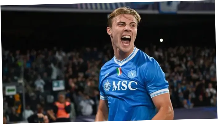Rasmus Højlund Resmi Bergabung dengan Napoli, Akhir dari Petualangan di Manchester United