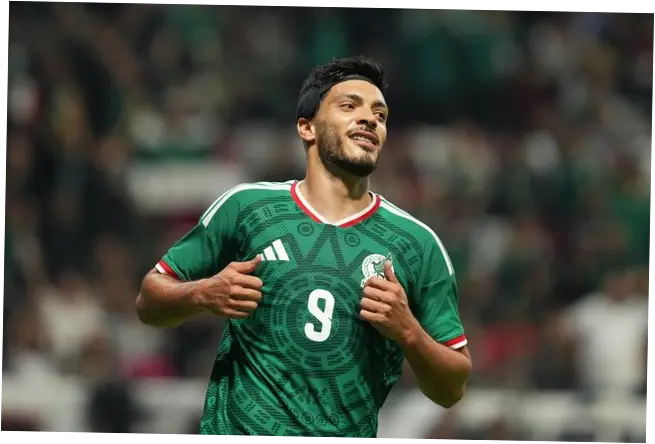 Raul Jimenez: Kisah Perjalanan Menuju Puncak Sepak Bola Dunia